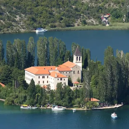 House Mala Kuca * Oklaj