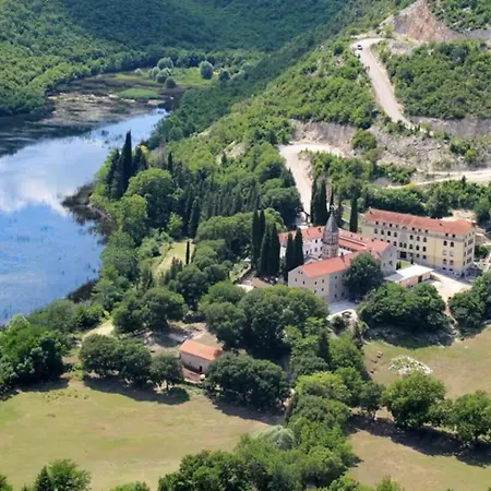Holiday home House Mala Kuca