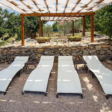 בית נופש House Mala Kuca *